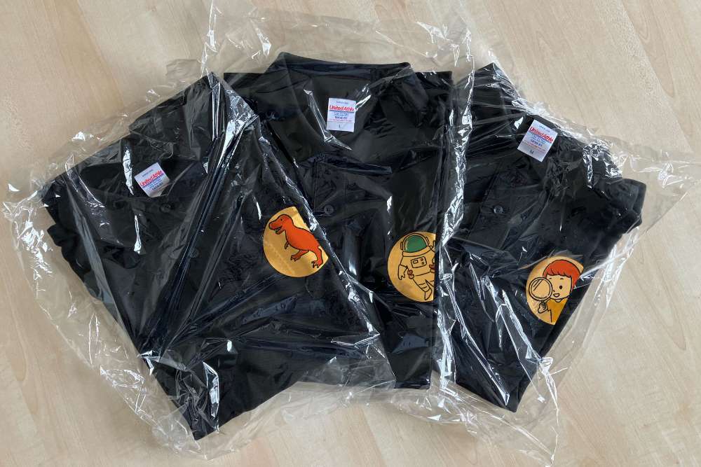 ポロシャツ・オリジナルウェア制作、グラフィックデザイン、ノベルティグッズ